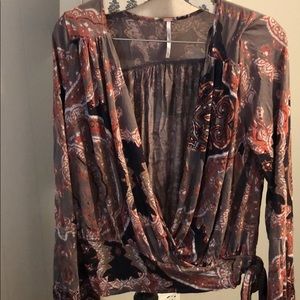 Long sleeve free people top! Adorable.